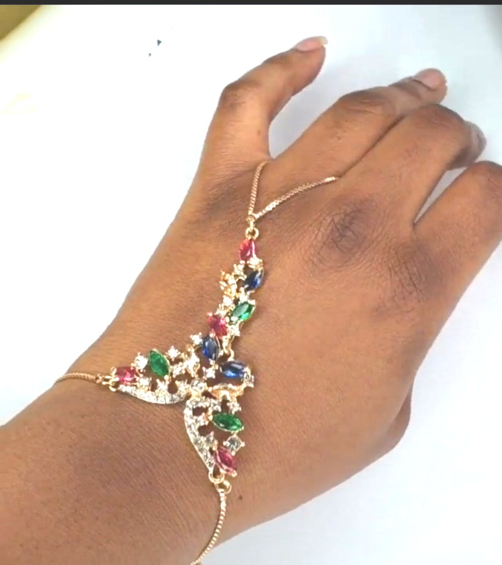 Simply Sweet finger bracelet