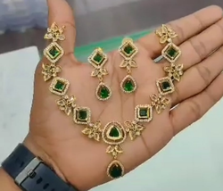 Exquisite Necklace and Earring  Jewellery set