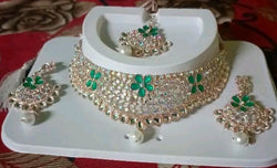 Kids Girls Choker Set with emerald green beads and stones