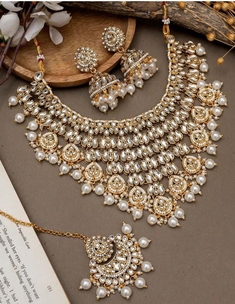 Exquisite Beaded Necklace set