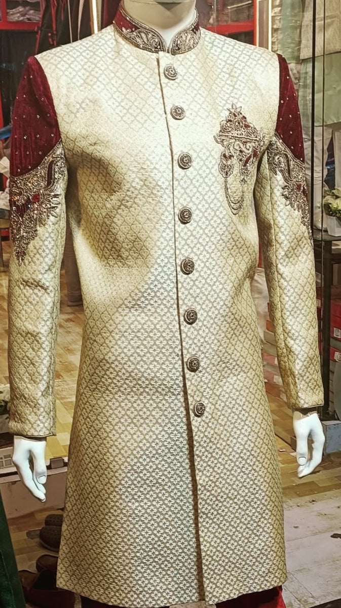 Handmade Embroided Collar Silk Garment Long Sherwani Set